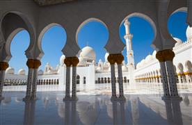 Travel guide to Abu Dhabi at the same time as reopening to tourists